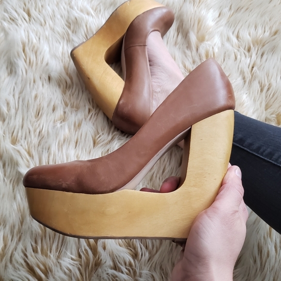 ALDO / Leather Wooden Platforms 7,5 - Picture 1 of 7